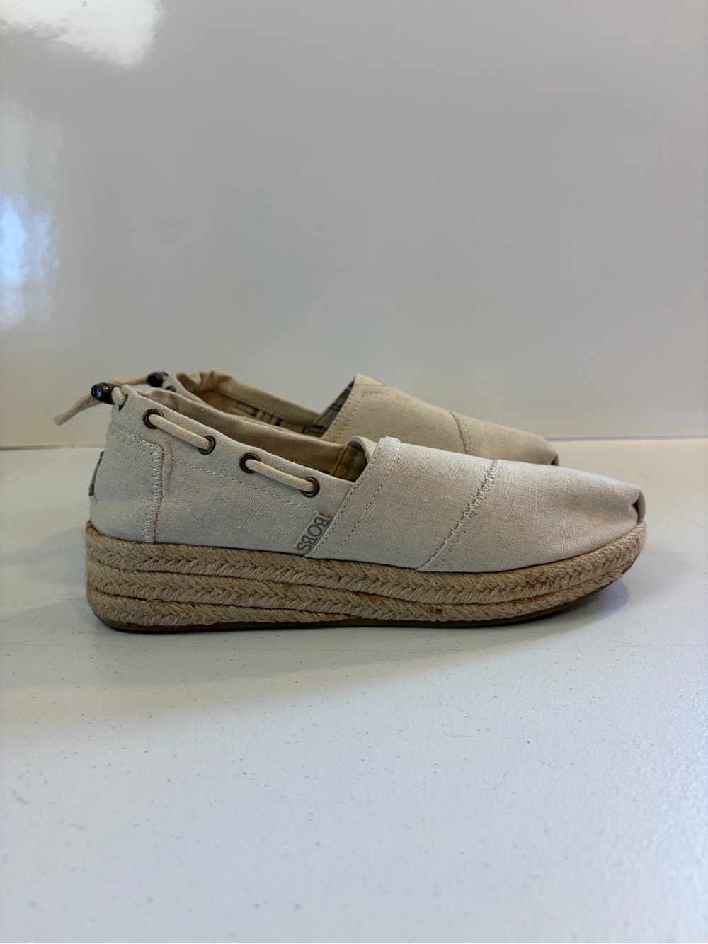 Skechers Bobs Highlights High Jinx Slip On Shoes Comfort Espadrille Beige 6.5 - Picture 4 of 10
